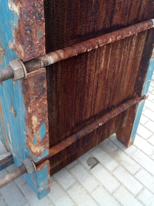 Überholung eines Plattenwärmetauschers des Typs GX/UFX-91